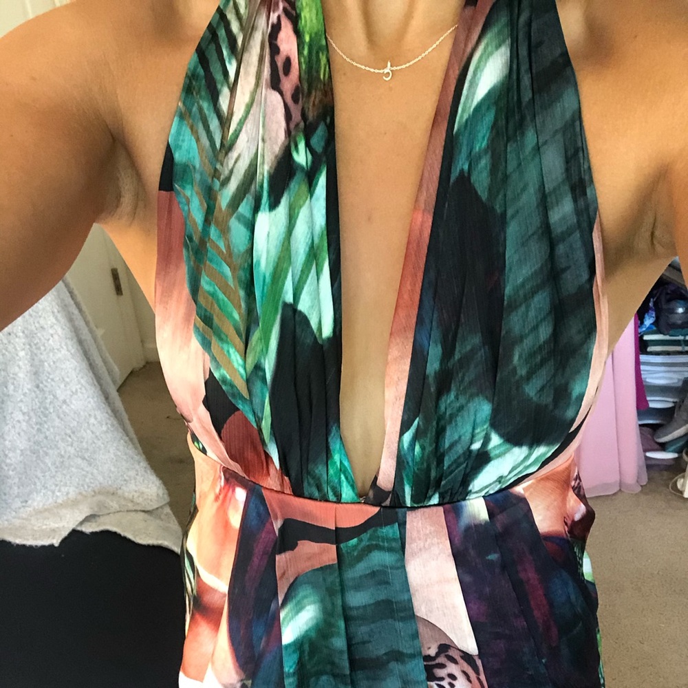 Dress - Picture 2 of 4